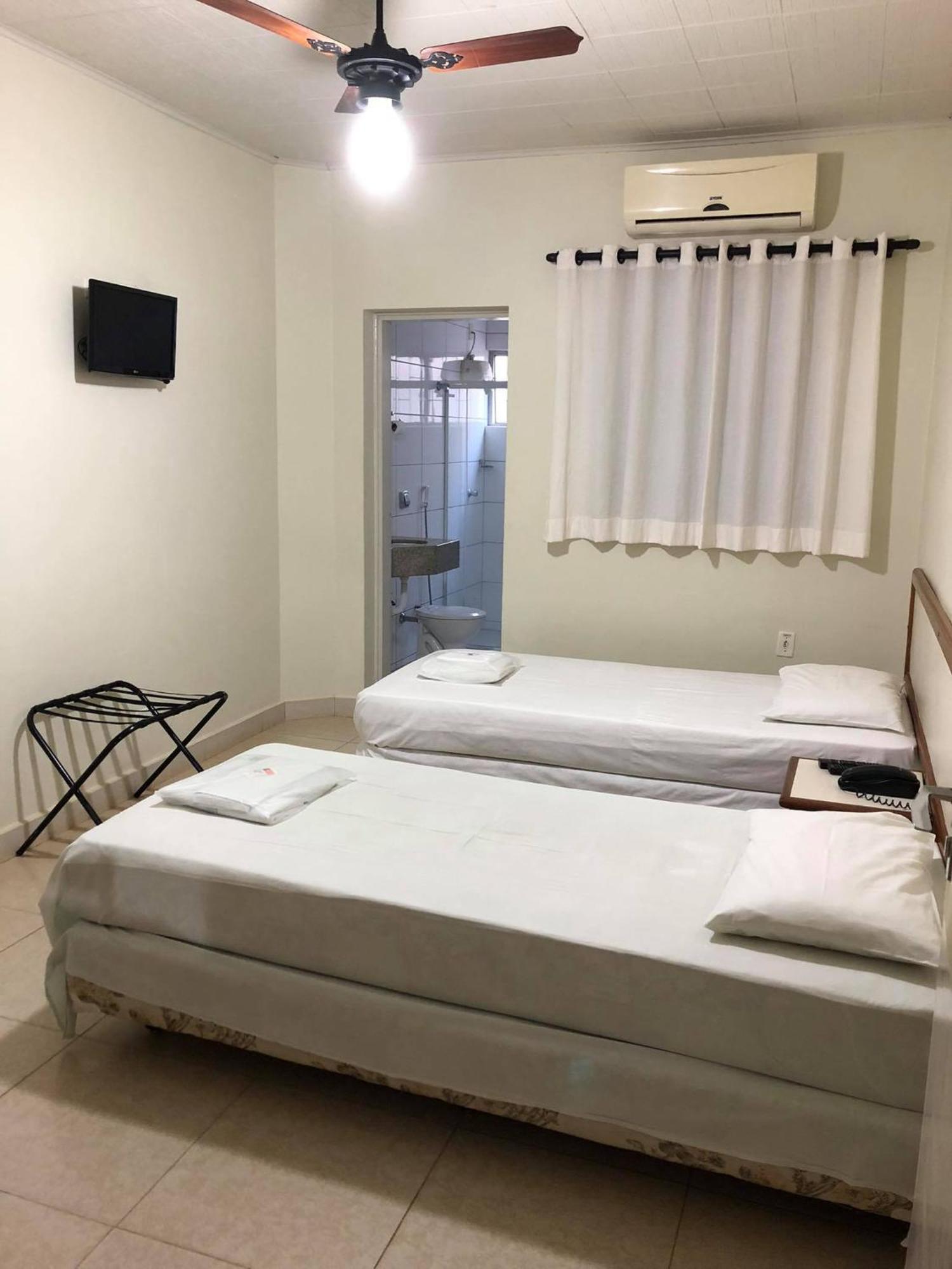 Regio Plaza Hotel โอรินโญส ภายนอก รูปภาพ